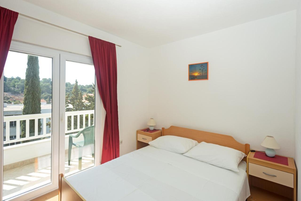 Apartments Dora هفار المظهر الخارجي الصورة